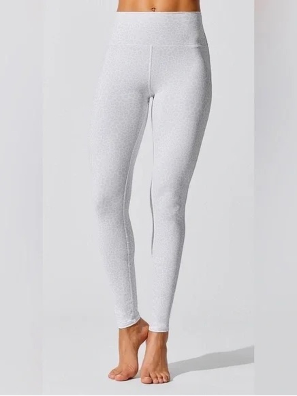 ALO High-Waist Vapor Legging White Leopard Print Carbon38 - small